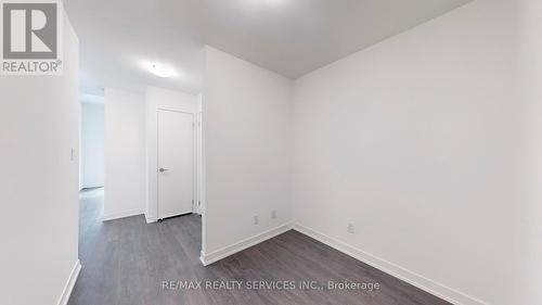 1801B - 292 Verdale Crossing, Markham, ON - Indoor Photo Showing Other Room