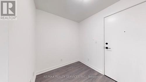 1801B - 292 Verdale Crossing, Markham, ON - Indoor Photo Showing Other Room