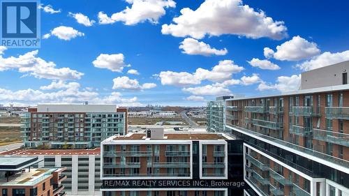 1801B - 292 Verdale Crossing, Markham, ON - Outdoor With Balcony With View