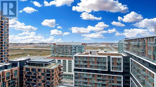 1801B - 292 Verdale Crossing, Markham, ON - Outdoor With Balcony With View