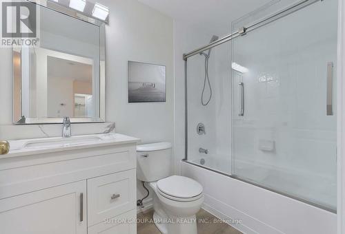 1205 - 100 Promenade Circle, Vaughan, ON - Indoor Photo Showing Bathroom