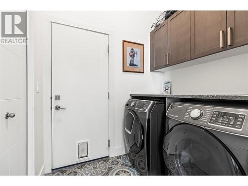 900 Mt Ida Drive Unit# 32, Vernon, BC - Indoor Photo Showing Laundry Room