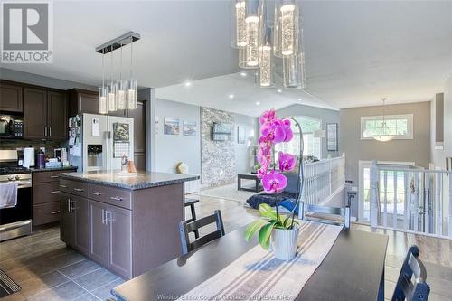 37 Creekview Boulevard, Kingsville, ON - Indoor Photo Showing Kitchen