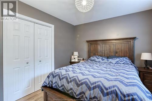 37 Creekview Boulevard, Kingsville, ON - Indoor Photo Showing Bedroom