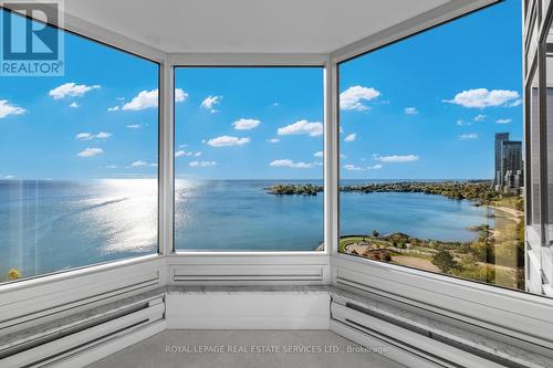 1605 - 1 Palace Pier Court, Toronto, ON - Indoor Photo Showing Other Room With Body Of Water