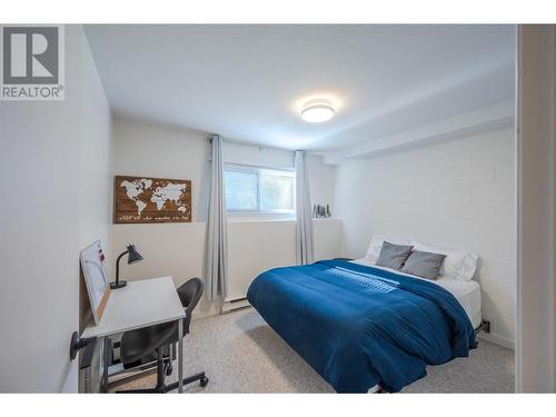 1 - 11318 Jubilee Road, Penticton, BC - Indoor Photo Showing Bedroom