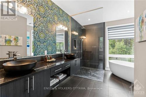 108 Edith Margaret Place, Ottawa, ON - Indoor Photo Showing Bathroom