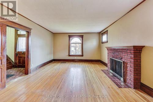 942 Moore Street, Cambridge, ON - Indoor With Fireplace