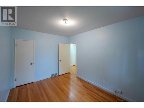 1077 Maccleave Avenue, Penticton, BC - Indoor Photo Showing Other Room