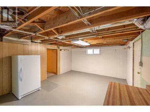 1077 Maccleave Avenue, Penticton, BC - Indoor Photo Showing Basement