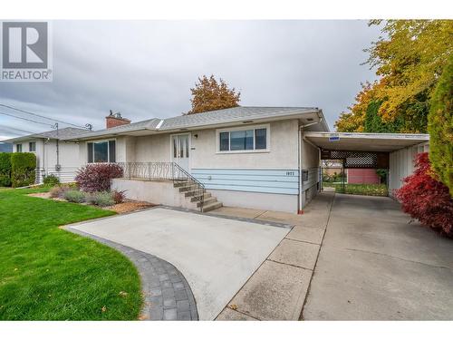 1077 Maccleave Avenue, Penticton, BC - Outdoor