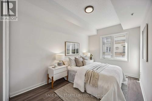 Th32 - 78 Carr Street, Toronto, ON - Indoor Photo Showing Bedroom