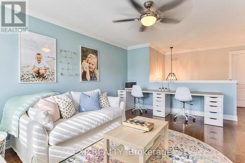 3089 Ferguson Drive, Burlington, ON - Indoor Photo Showing Living Room