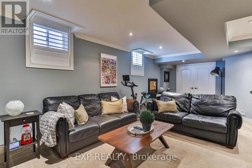 3089 Ferguson Drive, Burlington, ON - Indoor