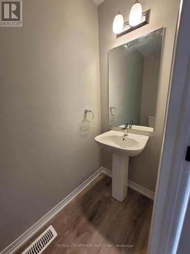 29 - 461 Blackburn Drive, Brantford, ON - Indoor Photo Showing Bathroom