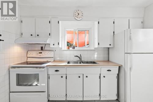 74 Marmora Street, St. Catharines, ON - Indoor Photo Showing Kitchen With Double Sink