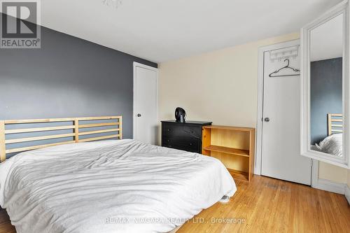 74 Marmora Street, St. Catharines, ON - Indoor Photo Showing Bedroom