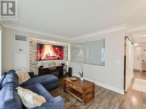 W306 - 565 Wilson Avenue, Toronto, ON - Indoor Photo Showing Living Room