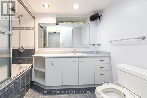 415 Wellesley Street E, Toronto, ON - Indoor Photo Showing Bathroom