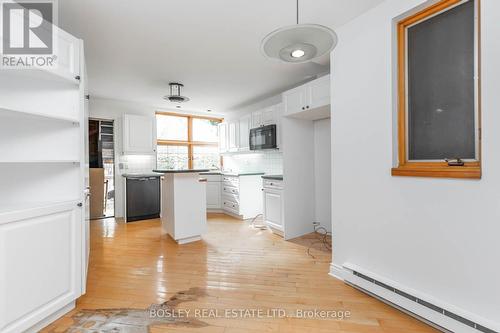 415 Wellesley Street E, Toronto, ON - Indoor Photo Showing Kitchen