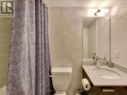 917 - 68 Abell Street, Toronto, ON - Indoor Photo Showing Bathroom