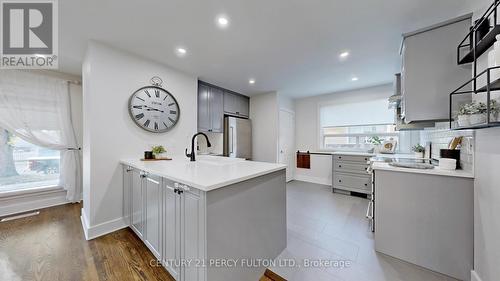 78 Shier Drive, Toronto, ON - Indoor Photo Showing Kitchen