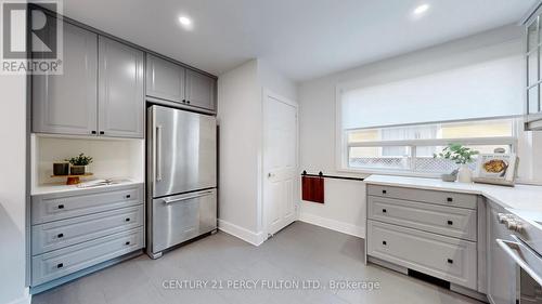 78 Shier Drive, Toronto, ON - Indoor Photo Showing Kitchen