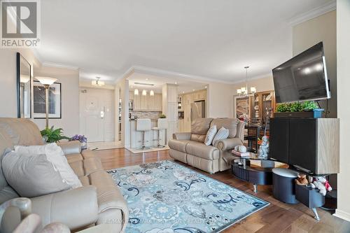 1806 - 362 The East Mall, Toronto, ON - Indoor Photo Showing Living Room