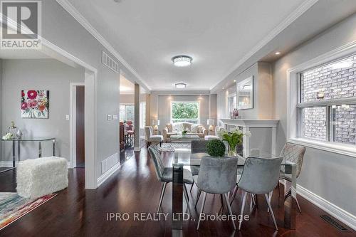 5 - 530 Driftcurrent Drive, Mississauga, ON - Indoor Photo Showing Dining Room