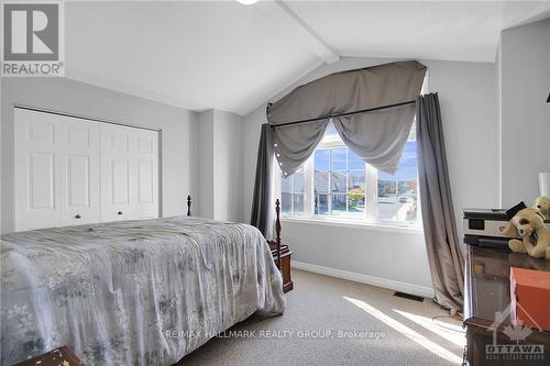 158 Lamplighters Drive, Ottawa, ON - Indoor Photo Showing Bedroom