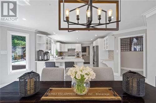 8 Orr Crescent, Hamilton, ON - Indoor Photo Showing Dining Room