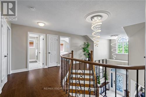 8 Orr Crescent, Hamilton, ON - Indoor Photo Showing Other Room