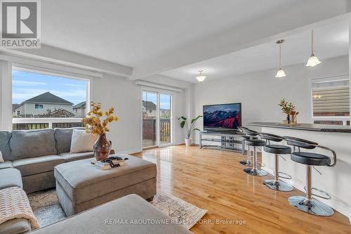 80 Darling Crescent, Guelph, ON - Indoor Photo Showing Living Room