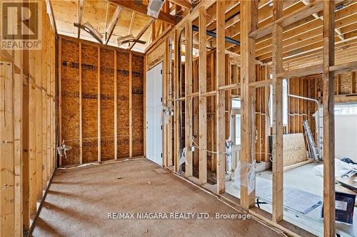 62 Bergenstein Crescent, Pelham, ON - Indoor Photo Showing Other Room