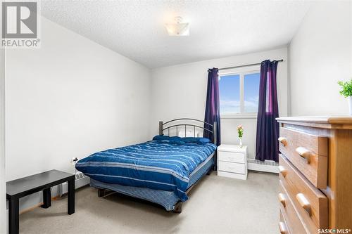 214 67 Wood Lily Drive, Moose Jaw, SK - Indoor Photo Showing Bedroom