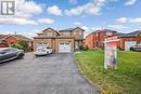 440 Stonegate Avenue, Oshawa, ON  - Outdoor With Facade 