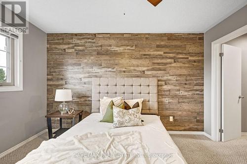 440 Stonegate Avenue, Oshawa, ON - Indoor Photo Showing Bedroom