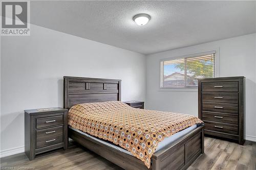 23 Greenbrier Road, Cambridge, ON - Indoor Photo Showing Bedroom