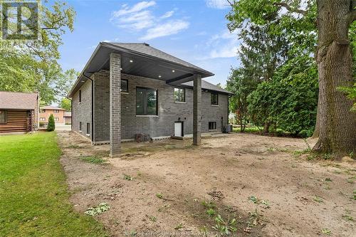 866 Maple Avenue, Lasalle, ON - Outdoor With Exterior