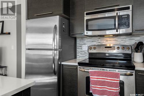 107 410 Ledingham Way, Saskatoon, SK - Indoor Photo Showing Kitchen