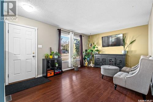 1223 Athabasca Street W, Moose Jaw, SK - Indoor