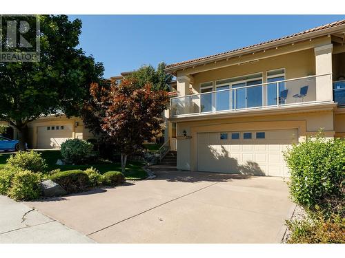 2286 Country Club Drive, Kelowna, BC - Outdoor