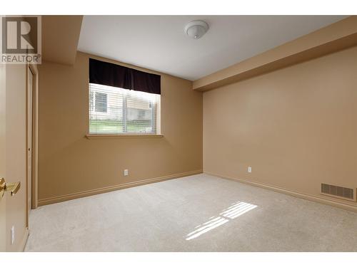 2286 Country Club Drive, Kelowna, BC - Indoor Photo Showing Other Room