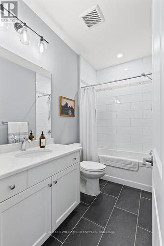 114 Aspen Circle, Thames Centre (Thorndale), ON - Indoor Photo Showing Bathroom