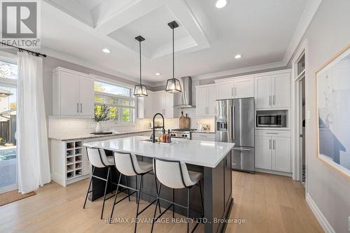 2361 Brayford Crescent, London, ON - Indoor Photo Showing Kitchen With Stainless Steel Kitchen With Upgraded Kitchen