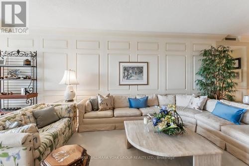 2905 - 65 Skymark Drive, Toronto, ON - Indoor Photo Showing Living Room