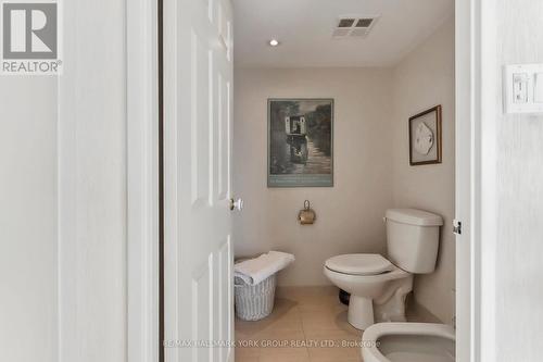 2905 - 65 Skymark Drive, Toronto, ON - Indoor Photo Showing Bathroom