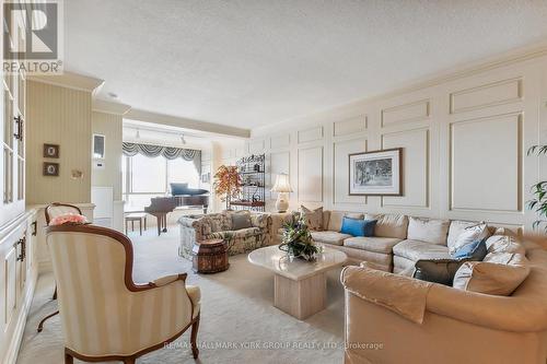 2905 - 65 Skymark Drive, Toronto, ON - Indoor Photo Showing Living Room