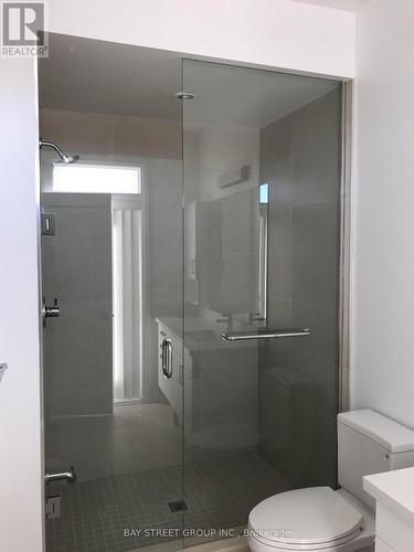 63 Village Parkway, Markham, ON - Indoor Photo Showing Bathroom