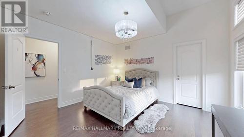 5 Wellman Drive, Richmond Hill, ON - Indoor Photo Showing Bedroom